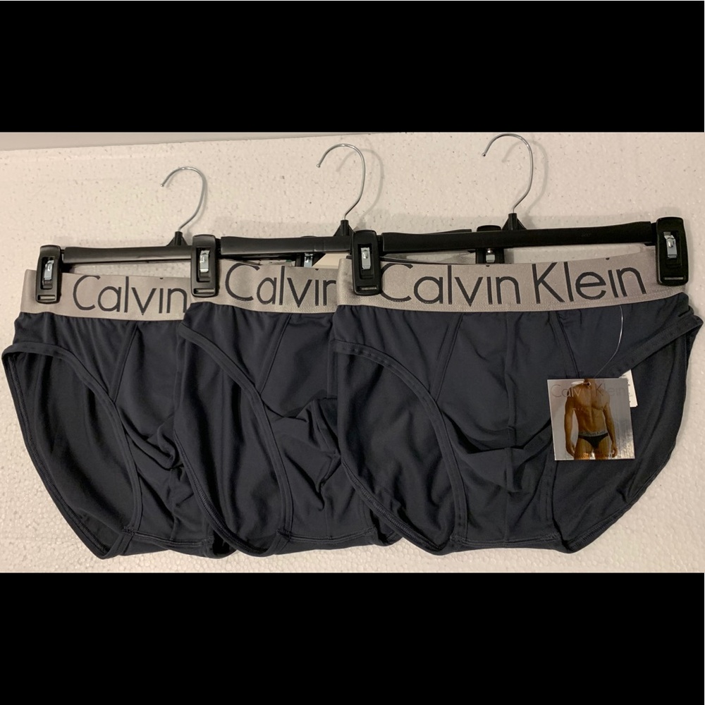 NWT Calvin Klein Men's Microfiber Hip Brief 3 pcs